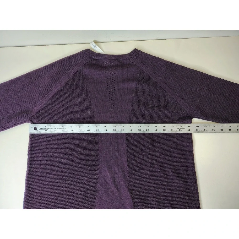 Lululemon simple wool crewneck pullover sweater Size 12